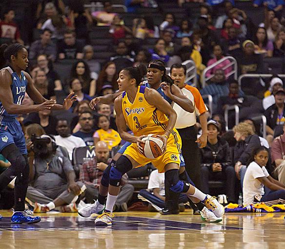 Candace Parker doing her thing. Photo Credit: Jevone Moore/News4usonline.com