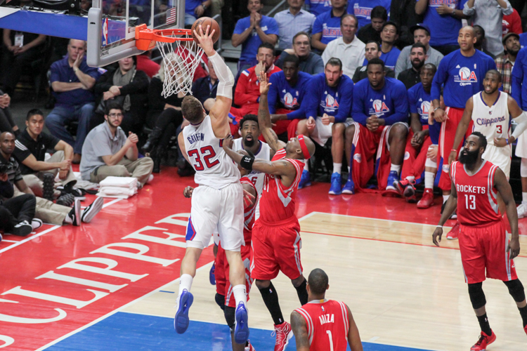  Blake Griffin on the dunk for two of 28 points in second quarter in Game 6 of the NBA second round series between the Los Angeles Clippers and Houston Rockets. Photo by Jevone Moore