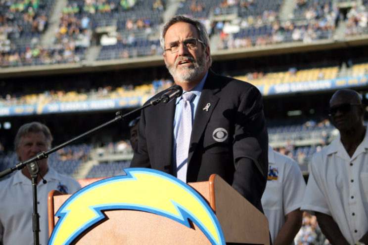NFL Hall of Fame quarterback Dan Fouts was a standout as a member of the San Diego Chargers in Don Coryell's "Air Coryell" offense. Photo by Dennis J. Freeman/News4usonline.com