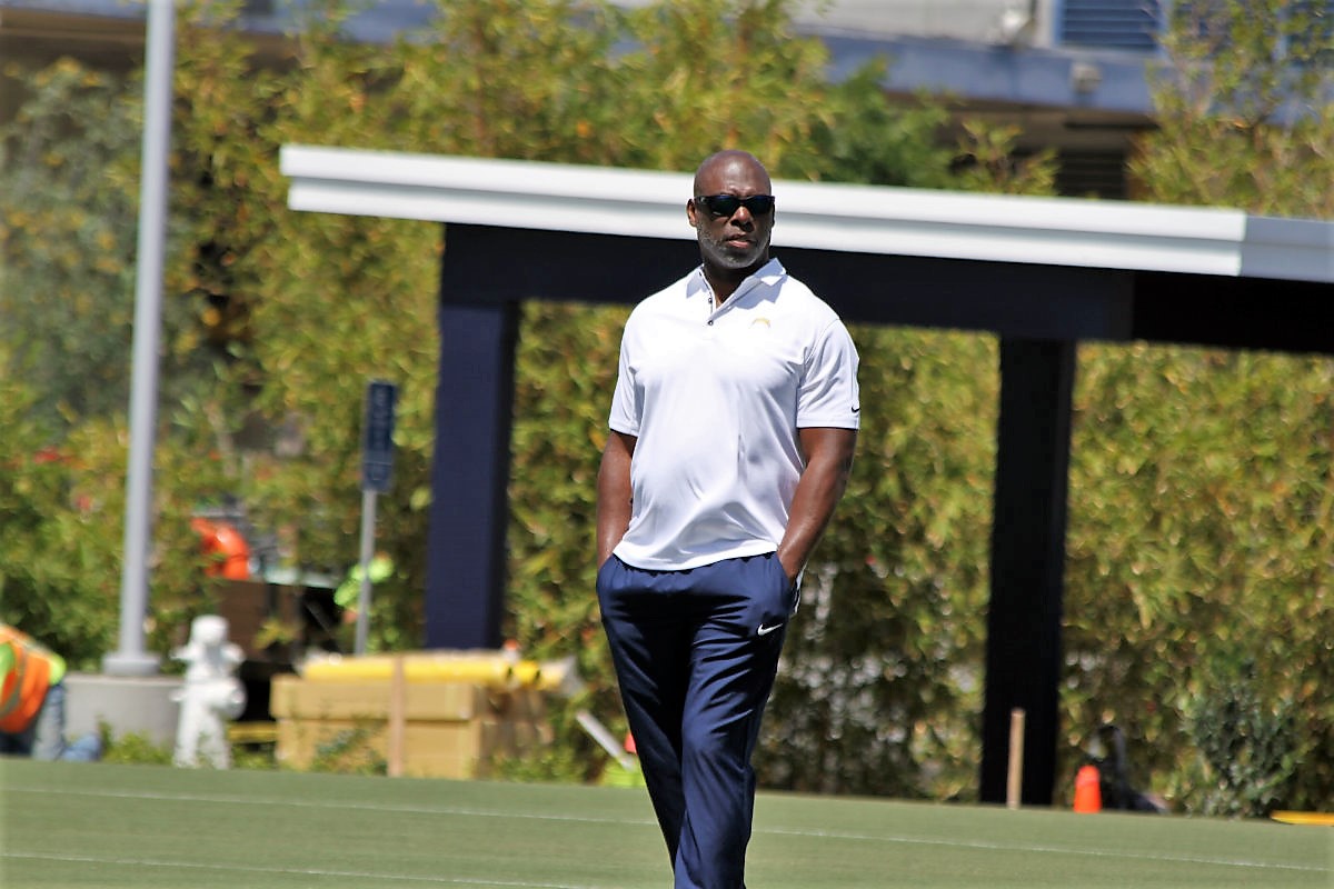 Chargers fire coach Anthony Lynn on heels of missing playoffs