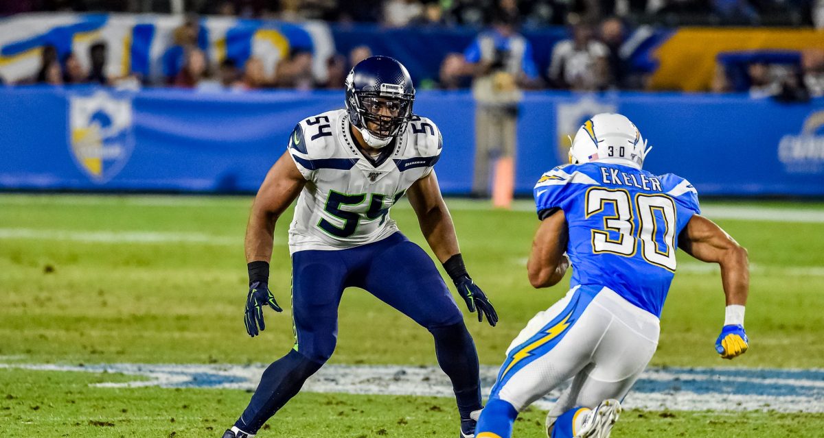 Bobby Wagner and Seattle Seahawks play the Los Angeles Chargers