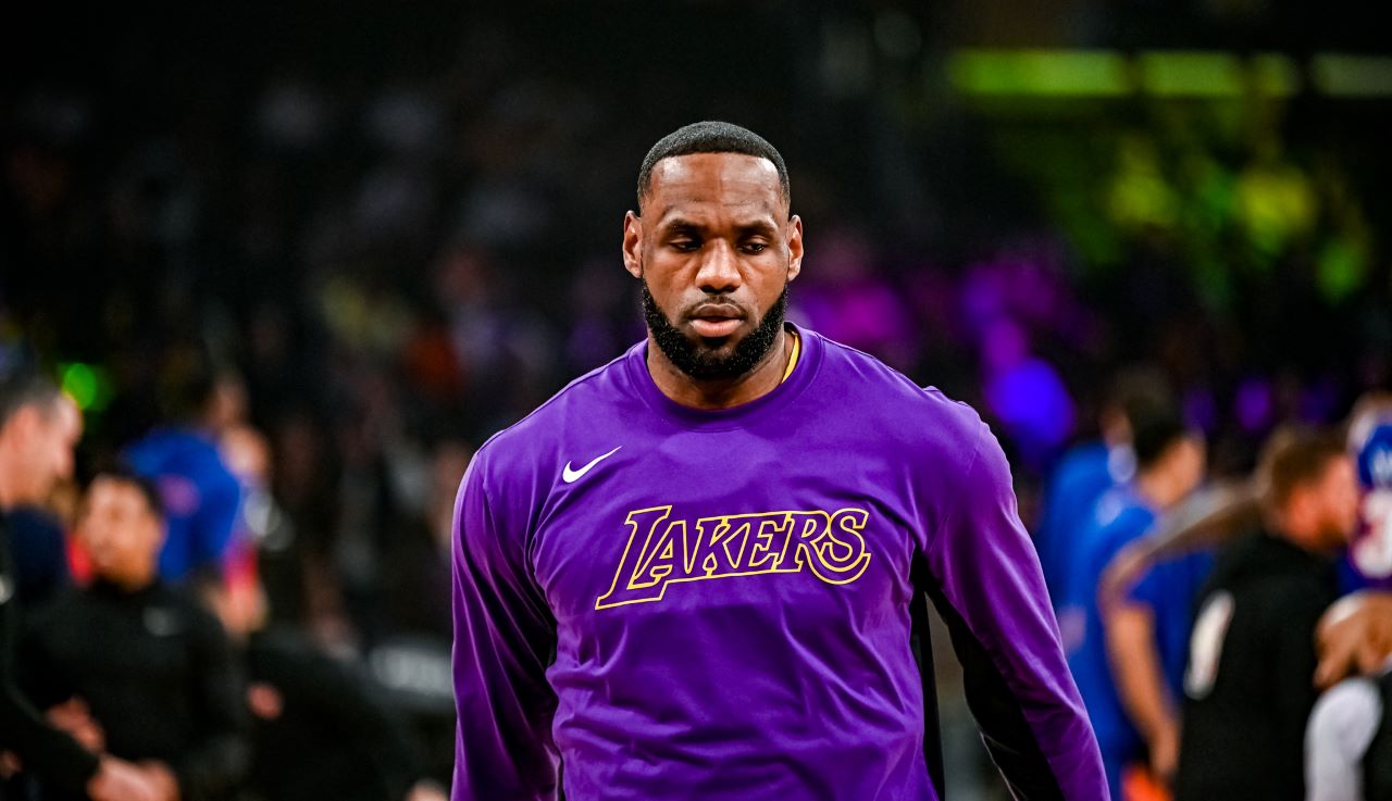 LeBron James and Lakers take lead in NBA activism for social justice - Los  Angeles Times