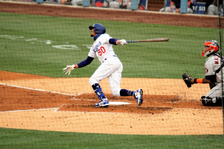 Dodgers outfielder Mookie Betts