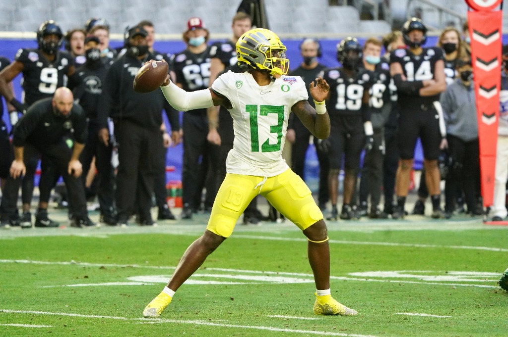 Oregon quarterback Anthony Brown (13) completed 12 of 19 passes for 147 yards in the Ducks' 34-17 defeat to the Iowa Cyclones in the 2021 PlayStation Fiesta Bowl. Courtesy photo